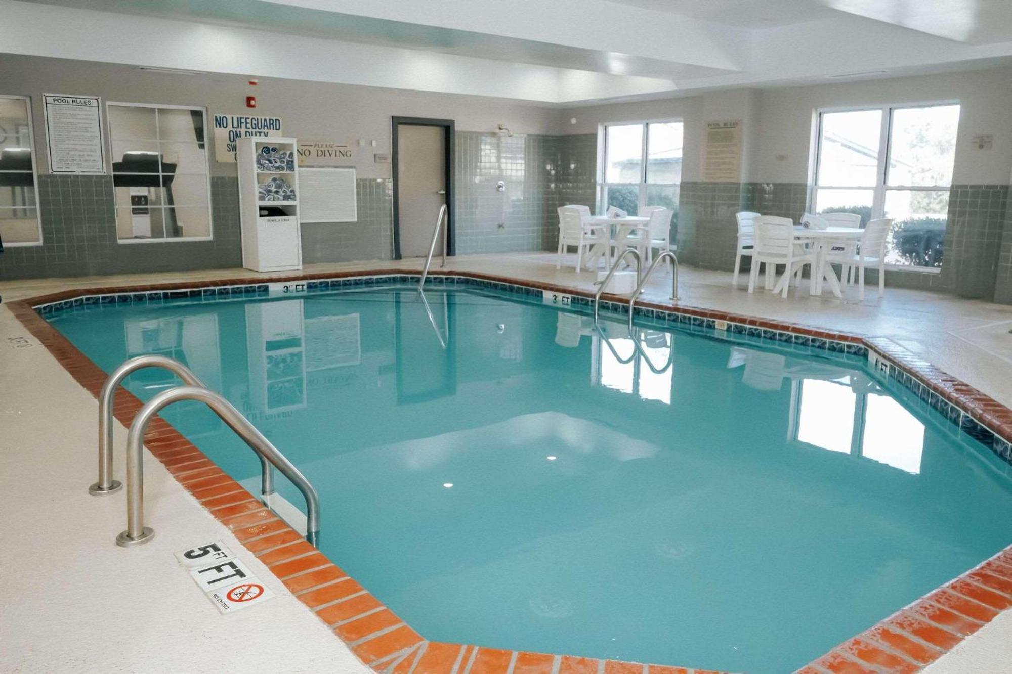 Country Inn & Suites By Radisson, Myrtle Beach, Sc Socastee ภายนอก รูปภาพ